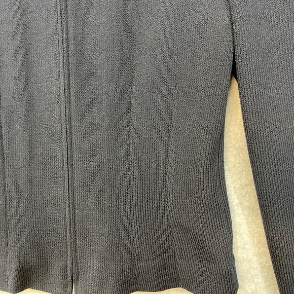 St John Small Black Tight Knit Full Zip Jacket • Santana Knit • Gold Tone Zipper - Picture 4 of 6